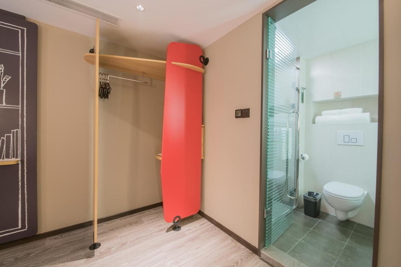 Ibis Chengdu Yongfeng Hotel Экстерьер фото