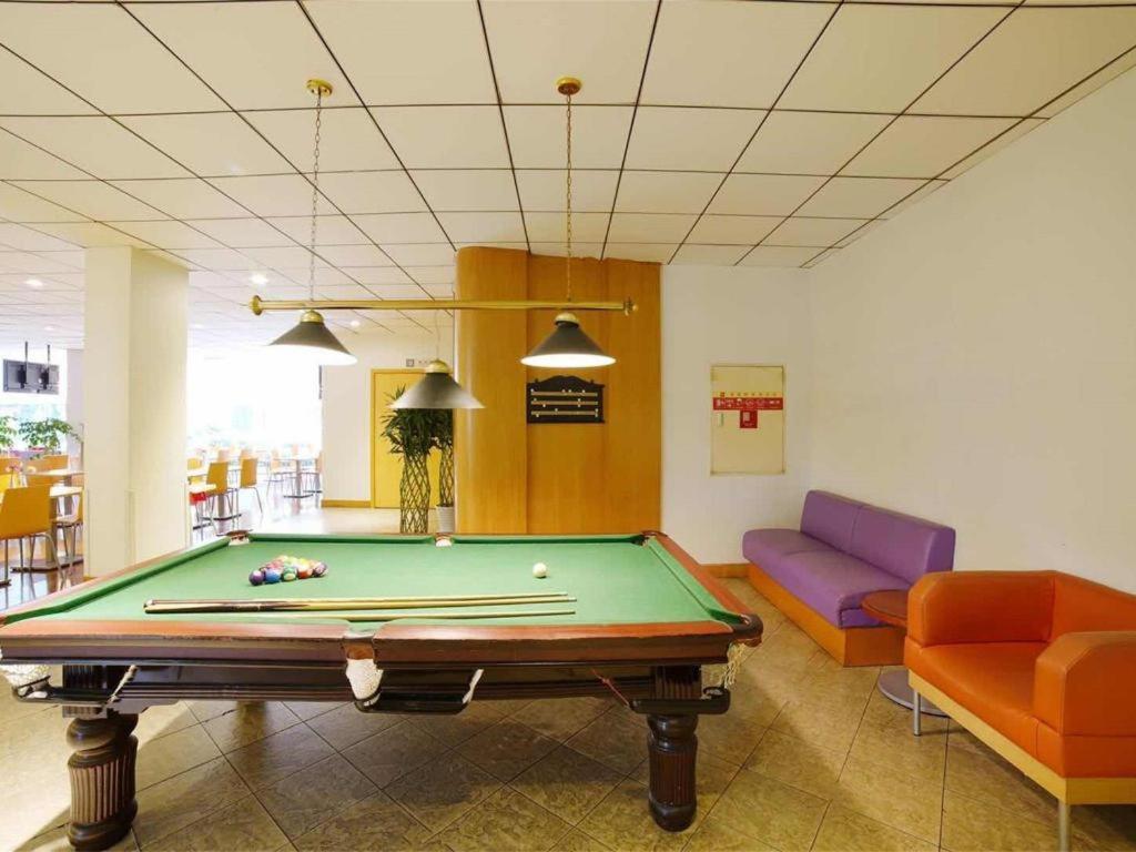 Ibis Chengdu Yongfeng Hotel Экстерьер фото